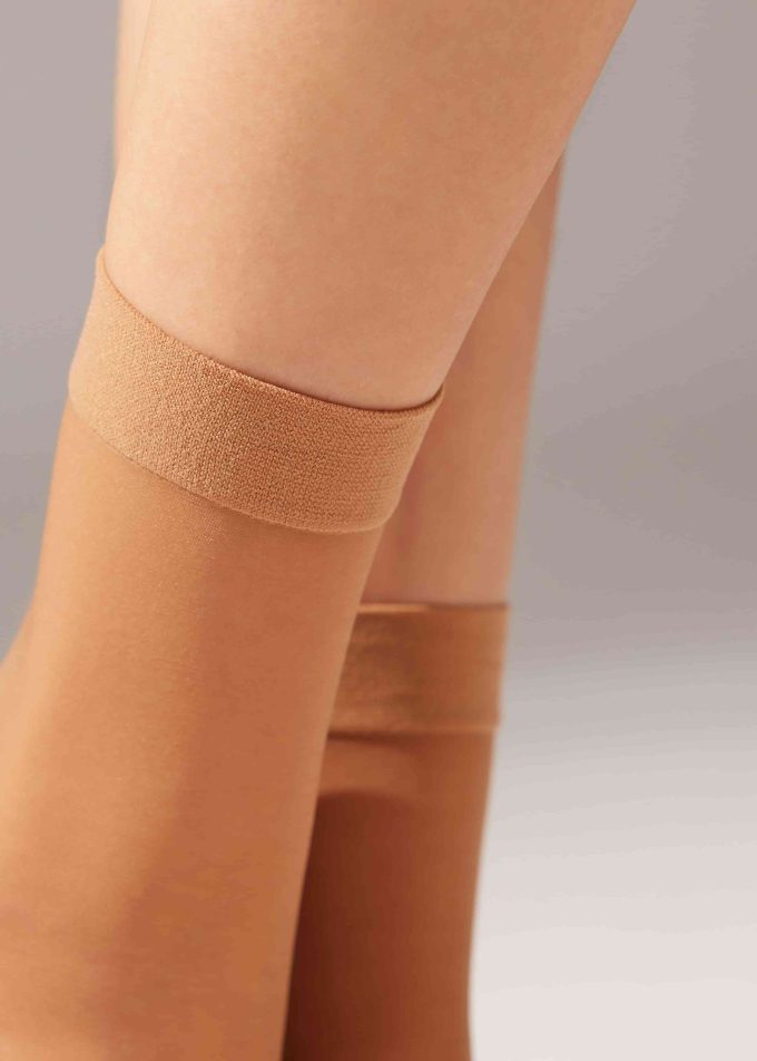 20 Denier Sheer Socks