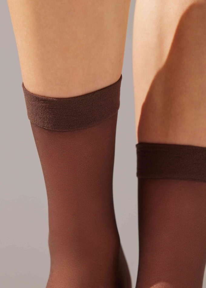 20 Denier Sheer Socks