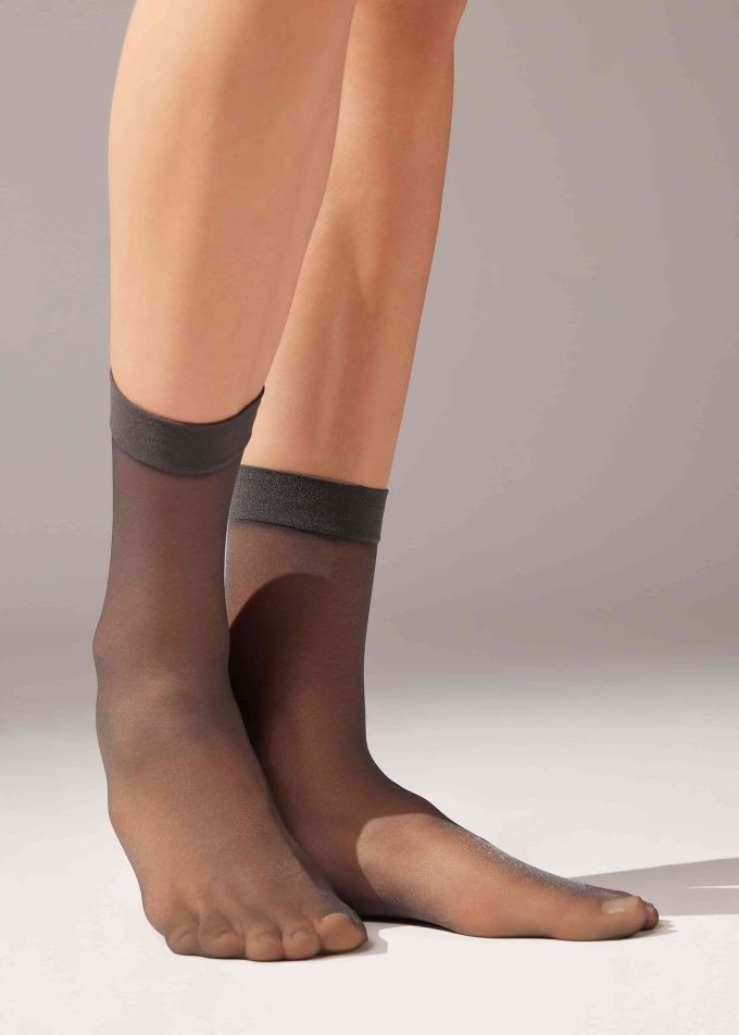 20 Denier Sheer Socks