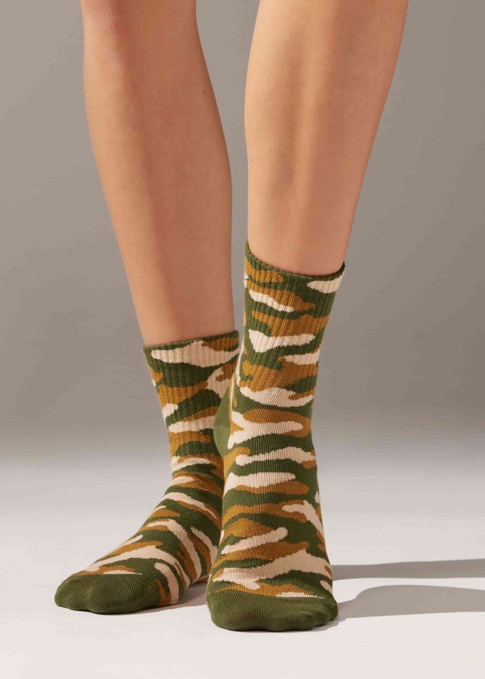 Camouflage-Patterned Short Sport Socks