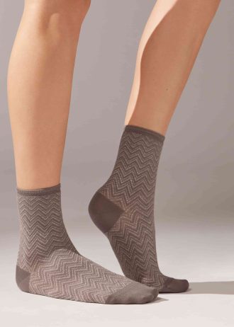 Chevron Stripe Short Socks