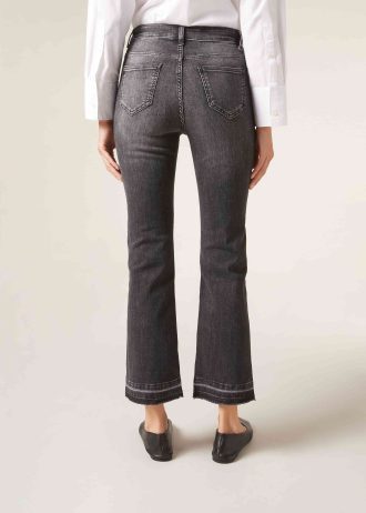 Cropped Flared Jeans