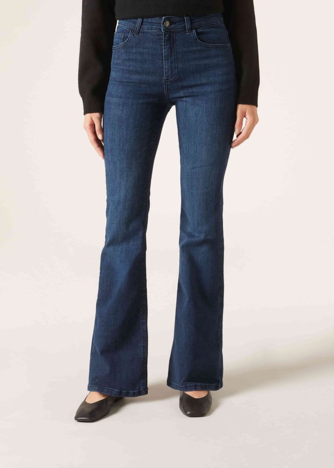 Flared Stretch Jeans