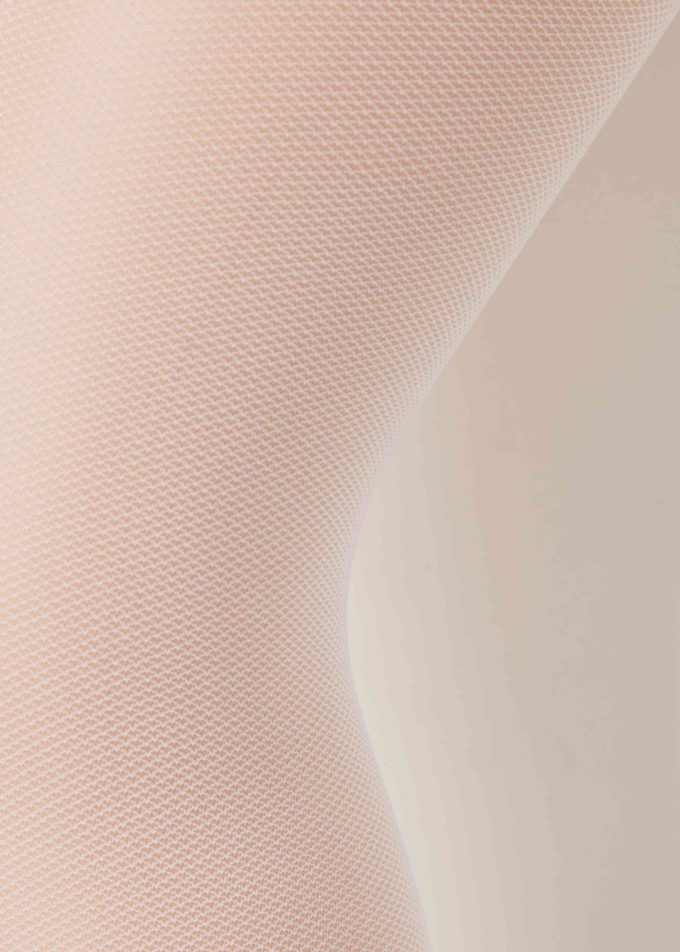 Girls’ 30 Denier Tulle Tights with Bow