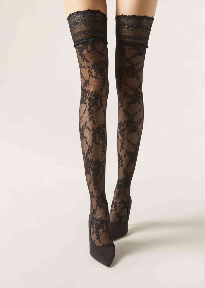 Lace Effect Hold-Ups