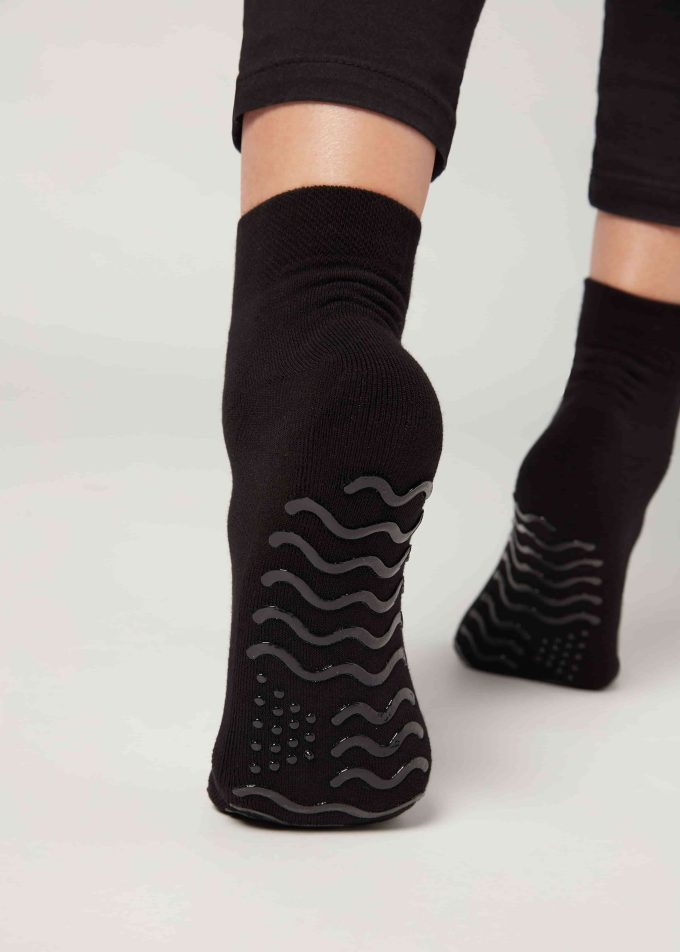 Non-Slip Socks Non-Slip Socks