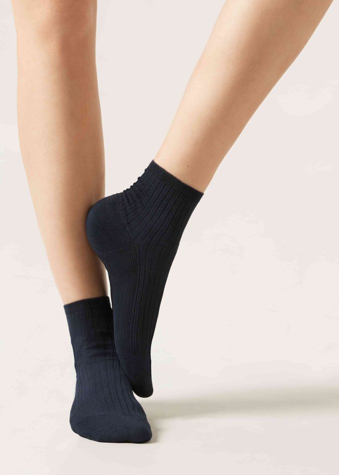Ribbed Short Socks