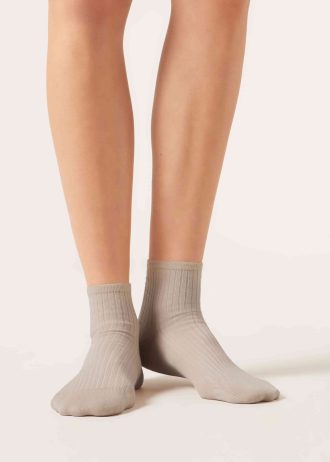 Ribbed Short Socks