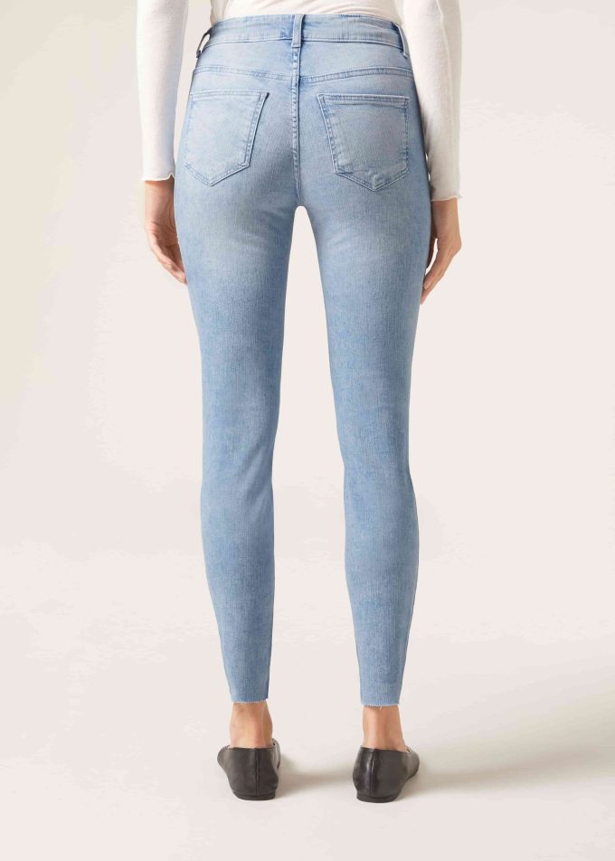 Super-Skinny Jeans with Buttons