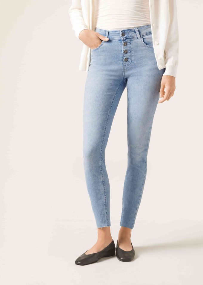 Super-Skinny Jeans with Buttons