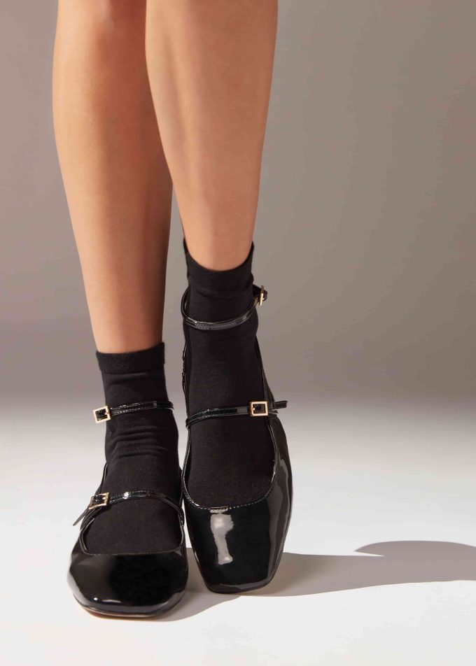 Trim Detail Short Socks