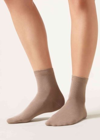 Trim Detail Short Socks