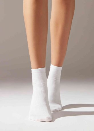 Trim Detail Short Socks