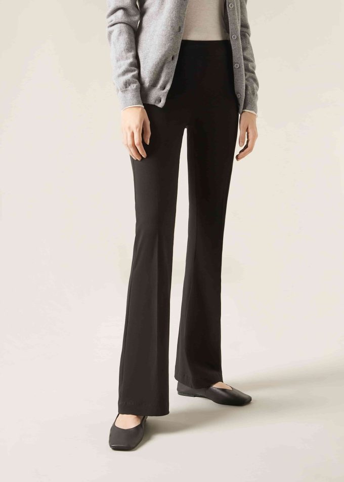 Ultra Light Cotton Flared Leggings Ultra Light Cotton Flared Leggings